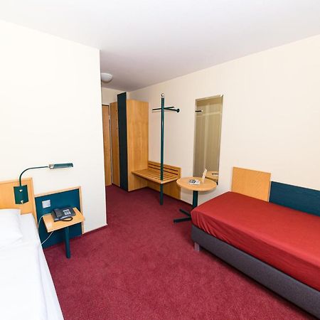 Akzent Parkhotel Trebbin מראה חיצוני תמונה