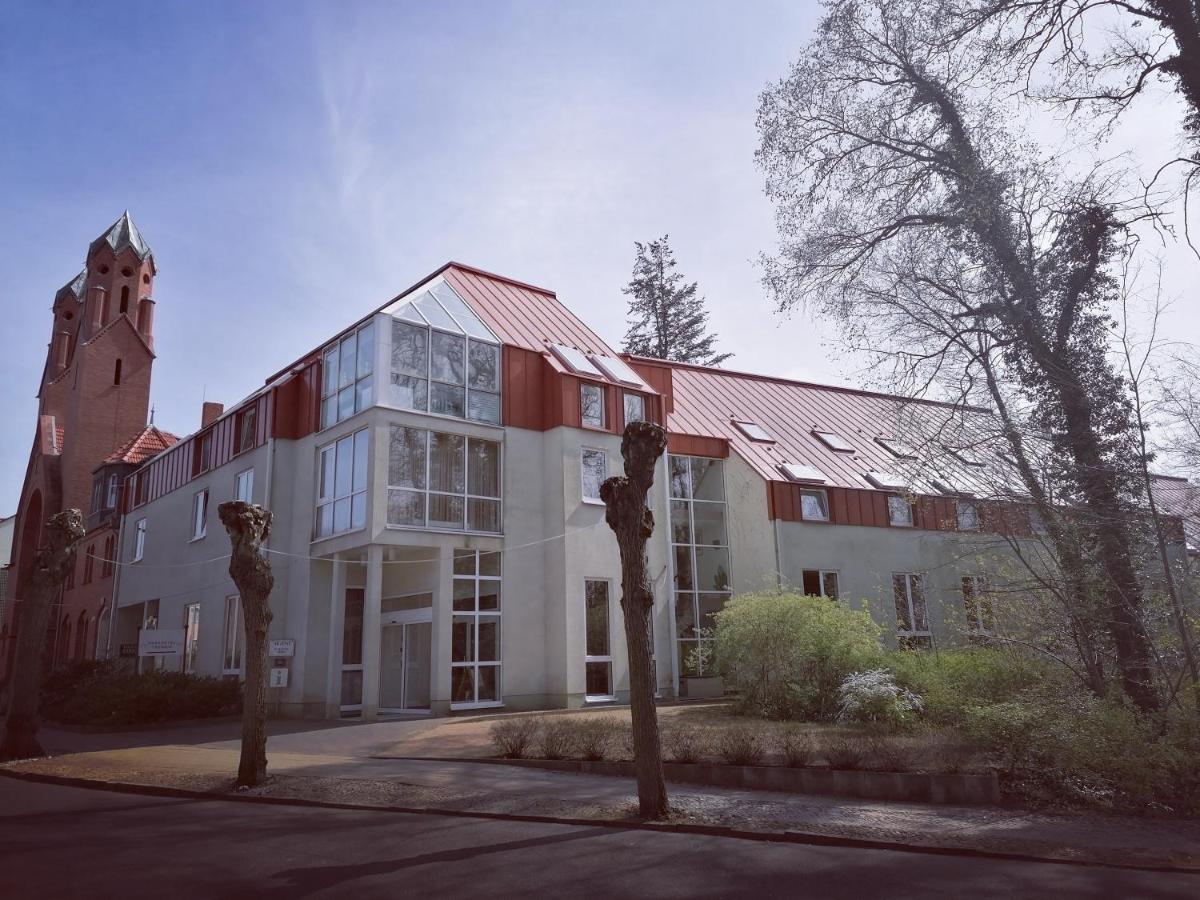 Akzent Parkhotel Trebbin מראה חיצוני תמונה