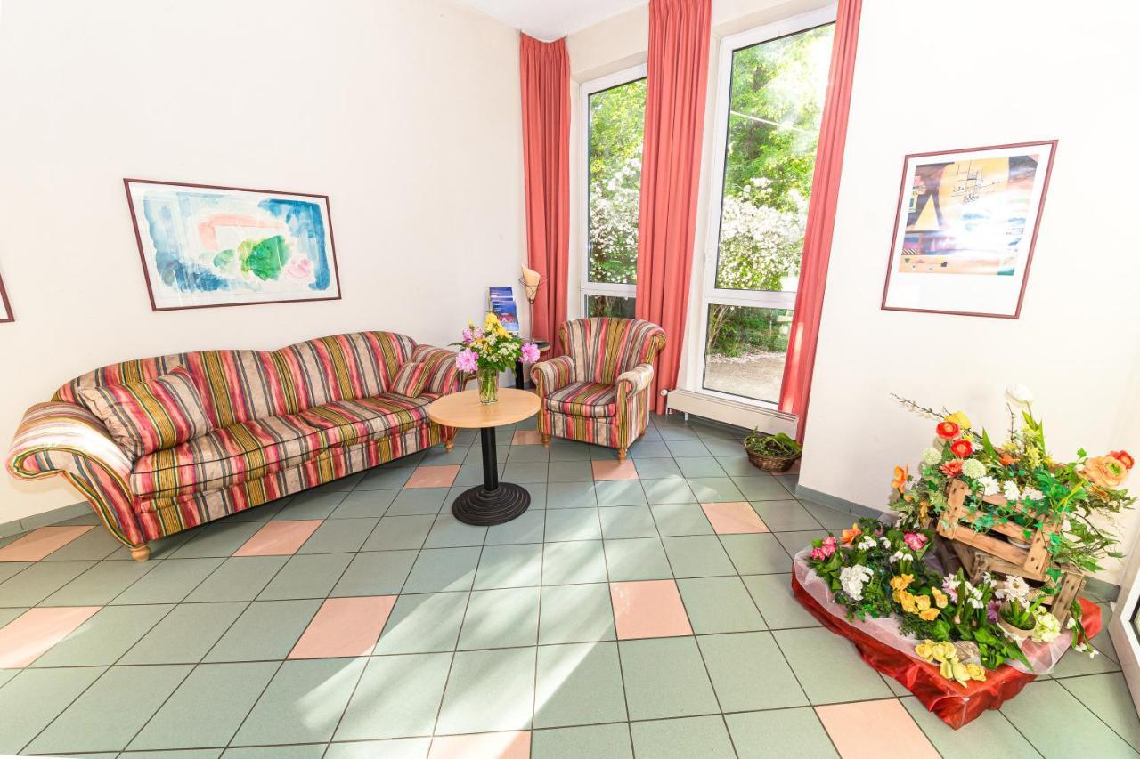 Akzent Parkhotel Trebbin מראה חיצוני תמונה