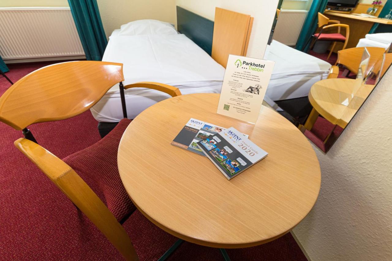 Akzent Parkhotel Trebbin מראה חיצוני תמונה