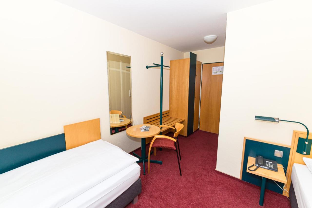 Akzent Parkhotel Trebbin מראה חיצוני תמונה