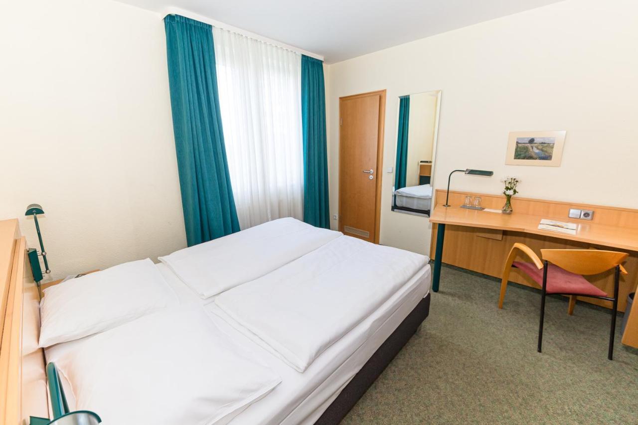Akzent Parkhotel Trebbin מראה חיצוני תמונה
